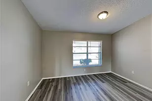 3205 40th St W, Bradenton, FL 34205 - Photo 11