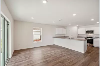 16382 Kingbird Road, Weeki Wachee, FL 34614 - Photo 9