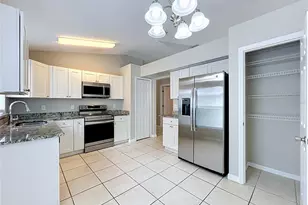 1005 Winding Water Way, Clermont, FL 34714 - Photo 5