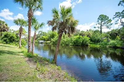 2098 Como Street, Port Charlotte, FL 33948 - Photo 5