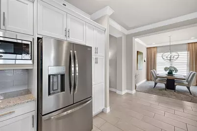 11957 Five Waters Circle, Fort Myers, FL 33913 - Photo 17