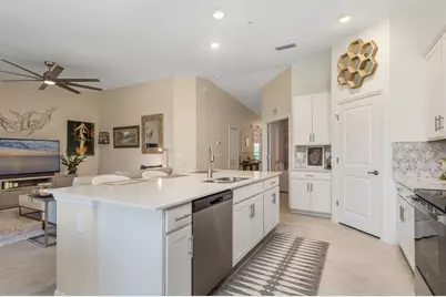 14221 Heritage Landing Boulevard #2026, Punta Gorda, FL 33955 - Photo 21