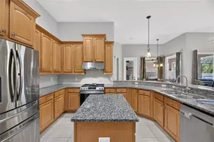 111 Falling Water Dr, Brandon, FL 33511 - Photo 25