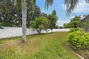 111 Falling Water Dr, Brandon, FL 33511 - Photo 67