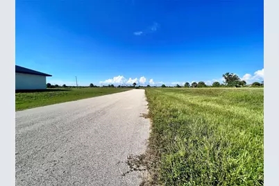 3833 NW 38th Avenue, Cape Coral, FL 33993 - Photo 3