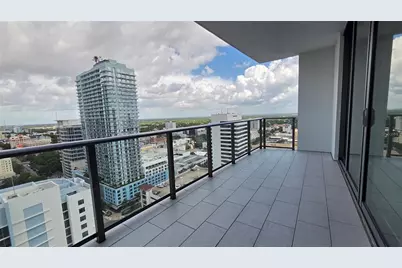 100 1st Avenue N #2406, Saint Petersburg, FL 33701 - Photo 35