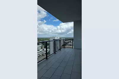 100 1st Avenue N #2406, Saint Petersburg, FL 33701 - Photo 33