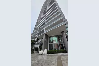 100 1st Avenue N #2406, Saint Petersburg, FL 33701 - Photo 1