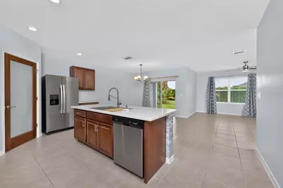 4107 Manatee Lane, Port Charlotte, FL 33980 - Photo 7