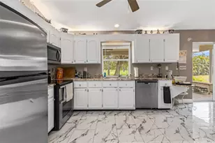 30048 Oak Rd, Punta Gorda, FL 33982 - Photo 17
