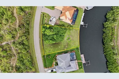 15484 Margo Circle, Port Charlotte, FL 33981 - Photo 7