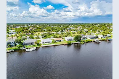 18422 Arapahoe Circle, Port Charlotte, FL 33948 - Photo 9