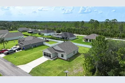 5906 Escalon Drive, Sebring, FL 33872 - Photo 3