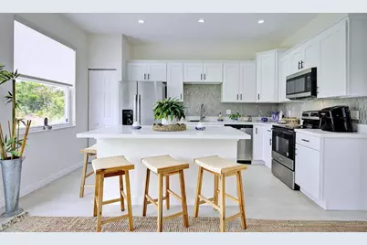 109 Fire Island Avenue NE, Lake Placid, FL 33852 - Photo 9