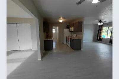 18292 Morrisson Avenue, Port Charlotte, FL 33948 - Photo 19