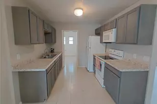 18292 Morrisson Ave, Port Charlotte, FL 33948 - Photo 15