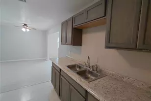 18292 Morrisson Ave, Port Charlotte, FL 33948 - Photo 17