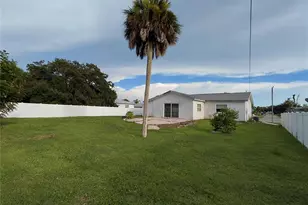 18292 Morrisson Ave, Port Charlotte, FL 33948 - Photo 41