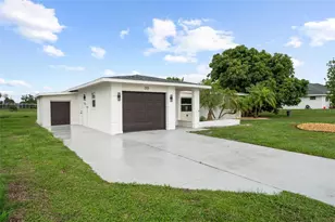 30 Oakland Hills Ct, Rotonda West, FL 33947 - Photo 23