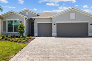 8571 St Kitts Cir, Englewood, FL 34224 - Photo 1
