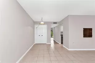 8 Quails Run Blvd, Englewood, FL 34223 - Photo 5