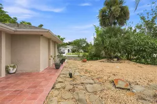 317 Salvador Dr, Punta Gorda, FL 33983 - Photo 49