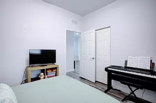 230 E Canal Way NE, Lake Placid, FL 33852 - Photo 11