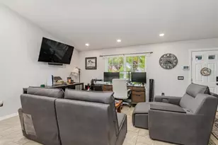 26550 Valparaiso Dr, Punta Gorda, FL 33983 - Photo 5