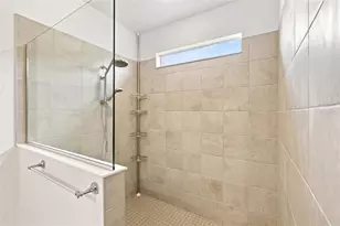 11296 Pinot Dr, Venice, FL 34293 - Photo 19