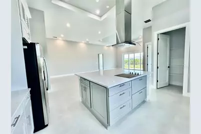 8147 Tracy Circle, Port Charlotte, FL 33981 - Photo 7