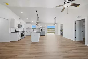 6894 SW Miami Ave, Arcadia, FL 34266 - Photo 7