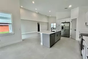 8181 Tecumseh Cir, Port Charlotte, FL 33981 - Photo 13