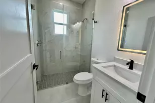 8181 Tecumseh Cir, Port Charlotte, FL 33981 - Photo 31