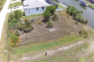 15674 Margo Cir, Port Charlotte, FL 33981 - Photo 1