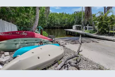 6817 Bayshore Road, Palmetto, FL 34221 - Photo 3