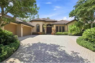 9295 Trieste Drive, Fort Myers, FL 33913 - Photo 7