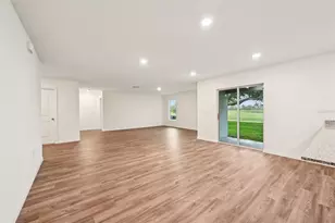 16373 Mellon Rd, Weeki Wachee, FL 34614 - Photo 11