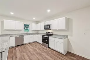 16373 Mellon Rd, Weeki Wachee, FL 34614 - Photo 13