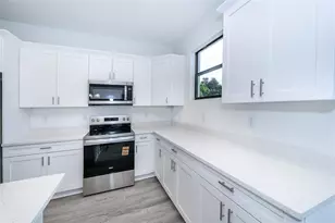 3304 Glencove St, Port Charlotte, FL 33980 - Photo 7