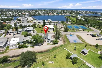 455 62nd Street, Holmes Beach, FL 34217 - Photo 21