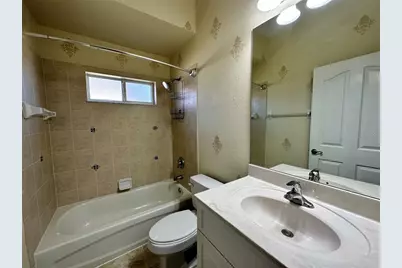 3643 Spinner Avenue, North Port, FL 34286 - Photo 13