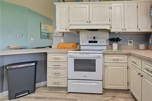 6562 Hikina Dr, North Port, FL 34287 - Photo 15