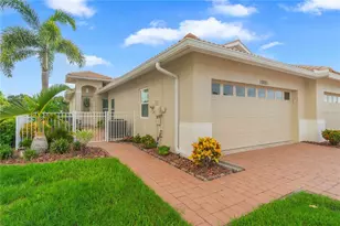 1001 Topelis Dr, Englewood, FL 34223 - Photo 11