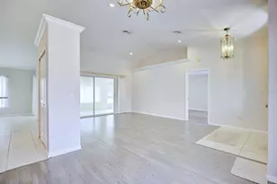 4253 Cremona Dr, Sebring, FL 33872 - Photo 11
