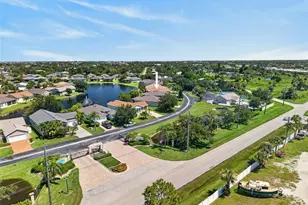 24803 Rio Villa Lakes Cir, Punta Gorda, FL 33950 - Photo 35