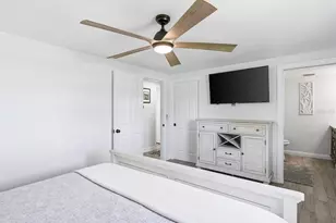 13641 Drysdale Ave, Port Charlotte, FL 33981 - Photo 19