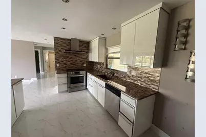 2516 Baltic Avenue, Port Charlotte, FL 33952 - Photo 17