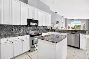 1552 Aqui Esta Dr, Punta Gorda, FL 33950 - Photo 17