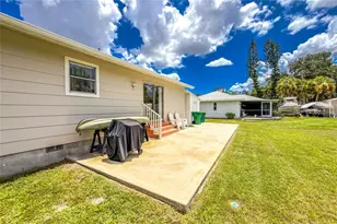 2015 Kendis St, Port Charlotte, FL 33948 - Photo 45