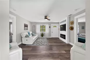 2015 Kendis St, Port Charlotte, FL 33948 - Photo 9